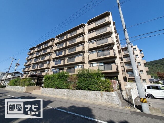 アルファステイツ屋島の外観|建物外観