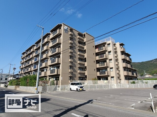 アルファステイツ屋島の外観|建物外観