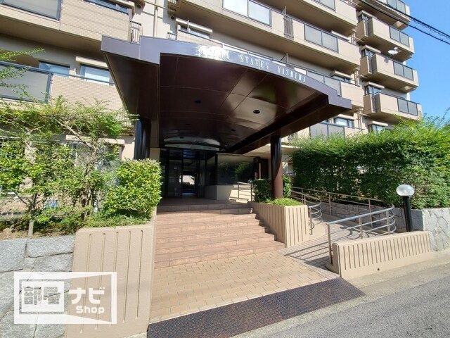 アルファステイツ屋島のエントランス|エントランス