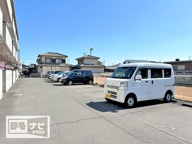 若葉ハイツの駐車場|駐車場