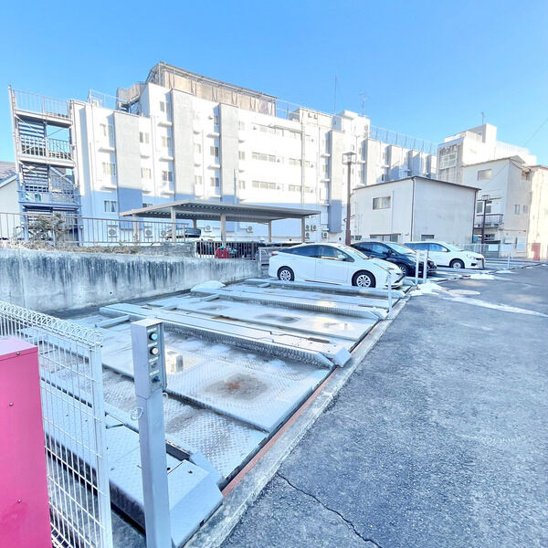 【駐車場】フォンテーヌ守口 