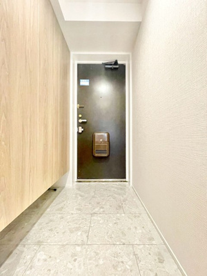 【玄関】 | トーカンマンション千里五月が丘 | エイブルにて取扱い可能な住宅ローンは、全部で10種類以上！お客様にピッタリの住宅ローンを当社のFPよりご案内させて頂きます。住宅ローンのご相談だけでも、お気軽にご相談下さいませ。