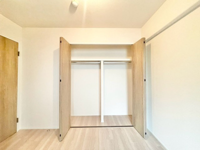 【収納】 | トーカンマンション千里五月が丘 | エイブルだけの嬉しいサービス、ご用意しております。詳細は、お気軽に当社までお問合せ下さいませ！