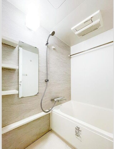 S-RESIDENCE神戸元町の浴室