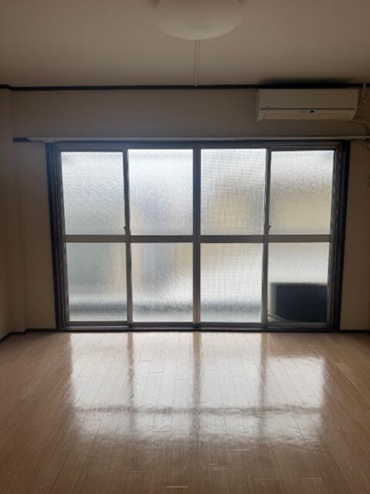 【寝室】