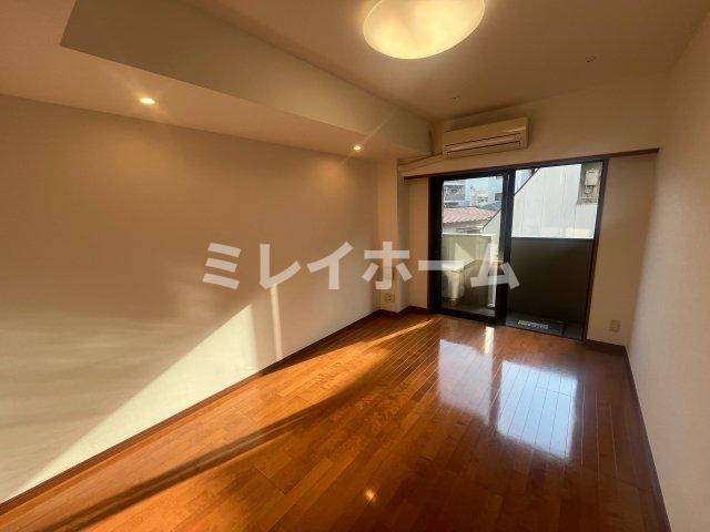 ルーブル蒲田六番館の居間・リビング