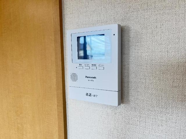 【内装】 | Wｉｔｈ | カメラ付インターホン