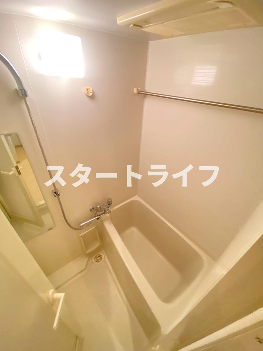 大阪市淀川区十三東１丁目の賃貸マンションの浴室