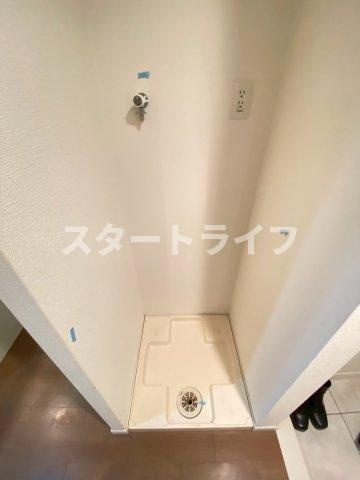 大阪市淀川区十三東１丁目の賃貸マンションの洗面所