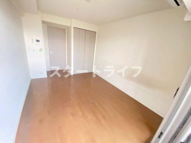 大阪市淀川区十三東１丁目の賃貸マンションの寝室