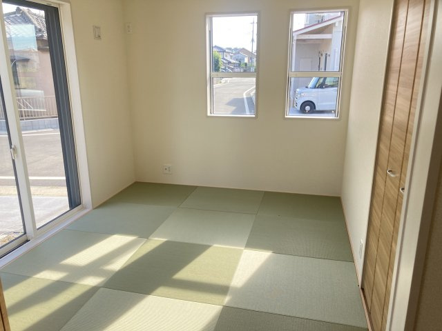 ブルーミングガーデン前橋市上新田町　１号棟の和室|【イメージ画像】1階和室5.25帖です。い草香る和室はくつろぎスペースに最適ですよ♪