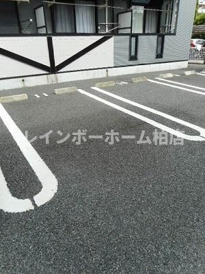 【仲介手数料：50％OFF】対象物件！の駐車場|駐車場があります