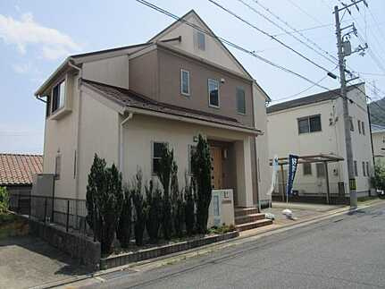 安佐南区山本新町５丁目の前面道路含む現地写真