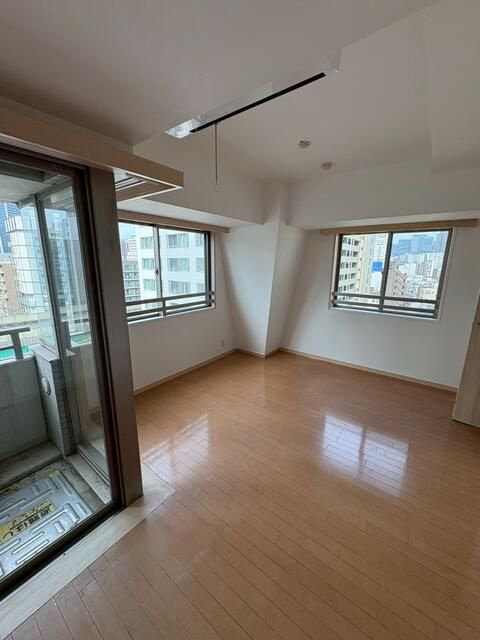 アーバイル月島駅前の居間・リビング