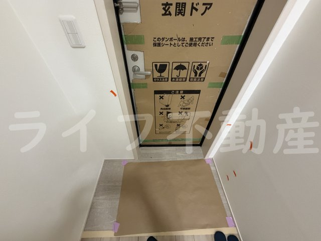 フジパレス東花園駅北1番館の玄関|ゆったりとした玄関です