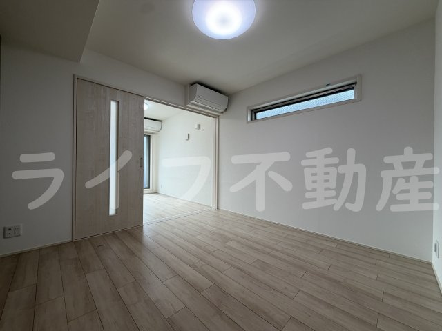 フジパレス東花園駅北1番館の居間・リビング|使いやすいリビングです
