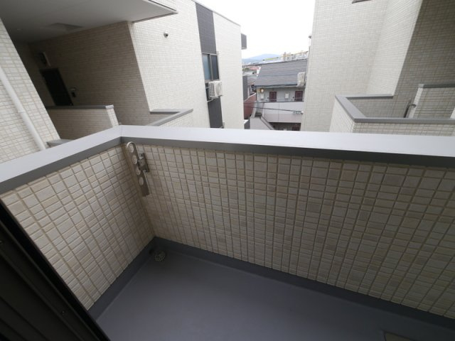 SANBATH MOROOKAのバルコニー
