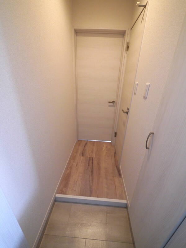 SANBATH MOROOKAの玄関