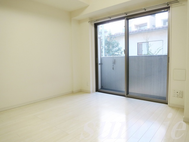 アヴァンツァーレ巣鴨の洋室|明るいお部屋です