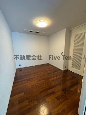 プラウド南青山の内装