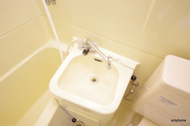 キングコーポ堂山　仲介手数料無料の洗面所
