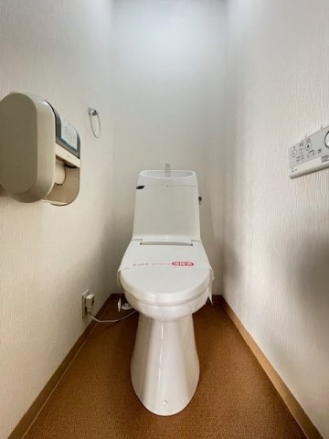 アイランドベール観世のトイレ|別号室タイプ