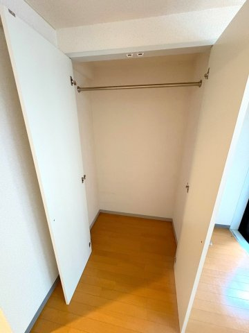 イステートクレインの収納