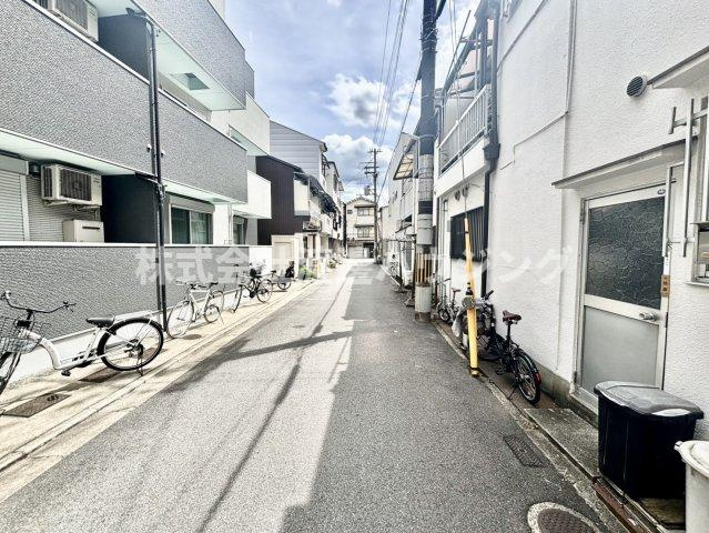 メゾンドペーシェ鴻池の周辺