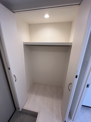 大阪市都島区都島中通２丁目のアパートの収納