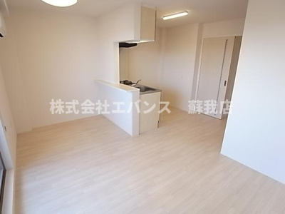 【居間・リビング】 | メゾン ド ジュエル | 居間です