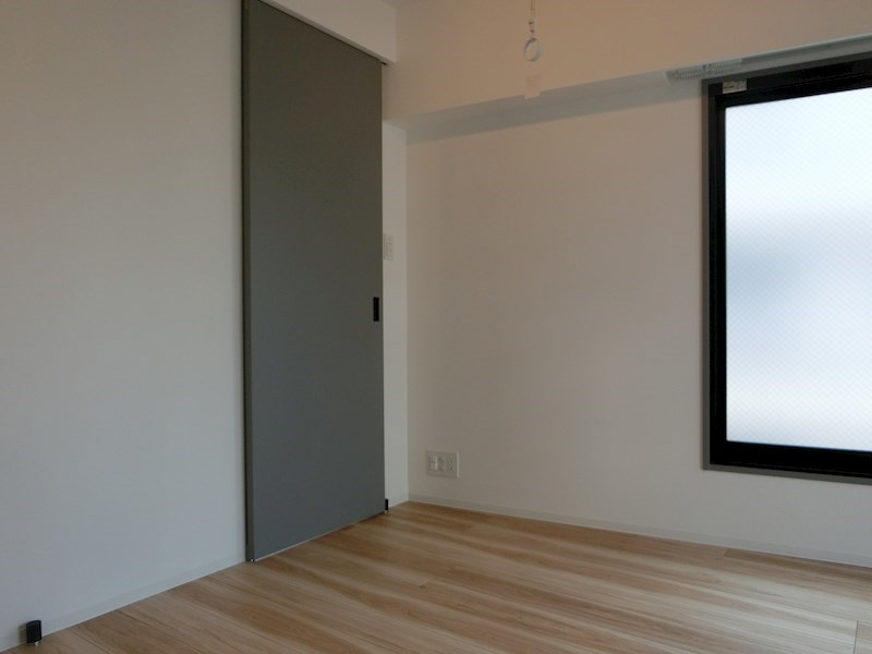 新品家具付きマンション宮川町1(KaGood神奈川)の洋室