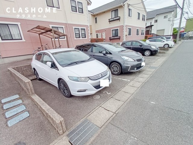 ベルエトワールⅡ　　刈谷市の賃貸ならクラスホーム刈谷店の駐車場