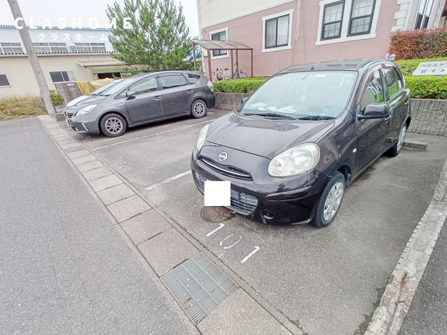 ベルエトワールⅡ　　刈谷市の賃貸ならクラスホーム刈谷店の駐車場