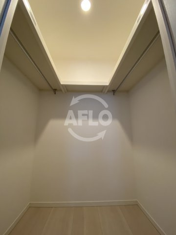 ノースヴィレッジ伍番館の収納|ノースヴィレッジ伍番館　ウォークインクローゼット