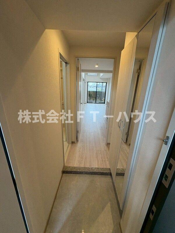 LUXENA+PAWS南行徳の玄関