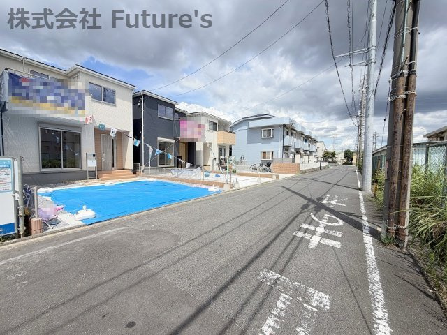 八潮市緑町3丁目　新築戸建　全2棟　3号棟の前面道路含む現地写真|前面道路含む現地写真です。