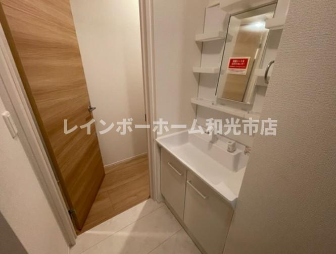 エクセリア白子の独立洗面台