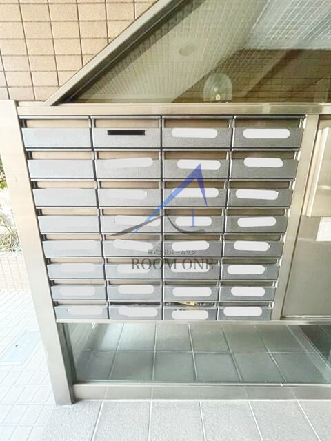 ロジェ高井戸　壱番館のその他共用部分|集合ポストです。