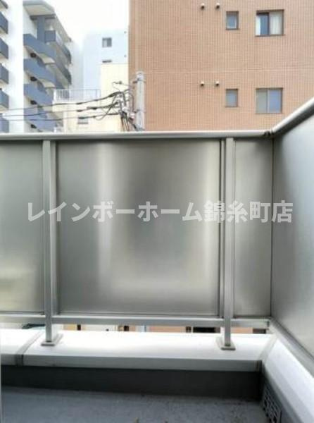 ライズ亀戸のバルコニー
