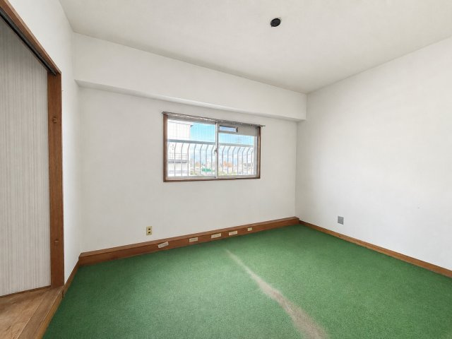 宝笠寺ハイツA棟の子供部屋