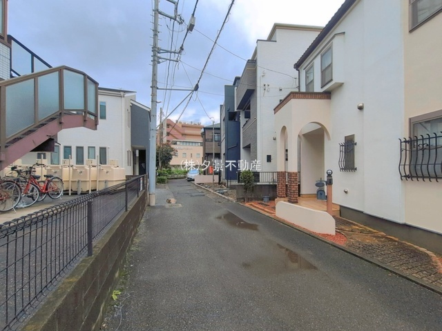 《仲介手数料無料》北区日進町２丁目744新築一戸建てブルーミングガーデン
