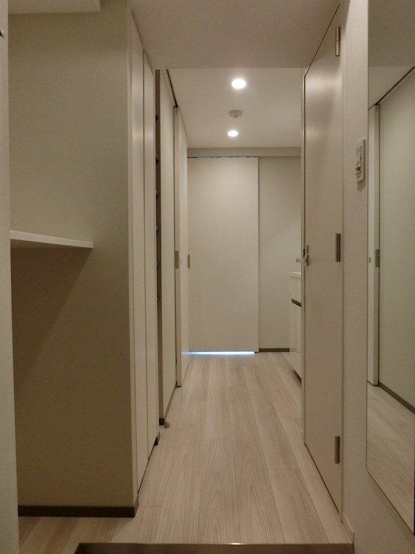新品家具付きマンション北大塚9(KaGood東京)の玄関
