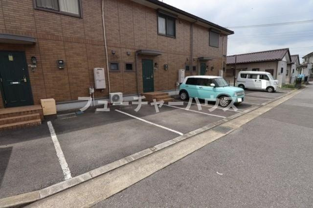 メゾングレース　Ｆの駐車場