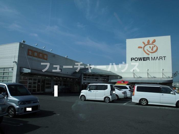 アークトゥルスの周辺
