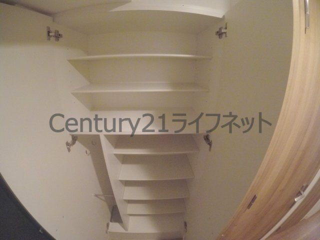 【玄関】 | エスリード南森町