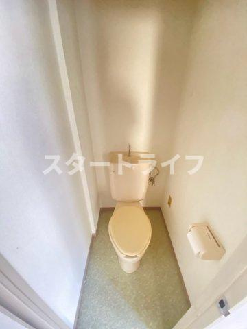 大阪市淀川区木川東１丁目の賃貸マンションのトイレ