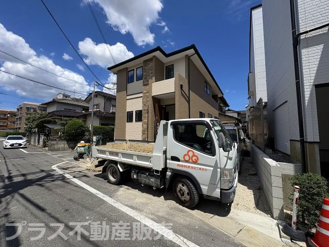 【外観】 | 春日市上白水9丁目1期　1号棟（全1棟）【仲介手数料無料・0円】 | 現地写真。プラス不動産販売なら、現場の全ての棟をまとめてご見学頂けます。