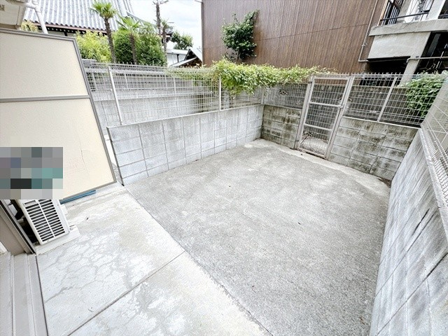 【庭】 | センターポイント吉志部