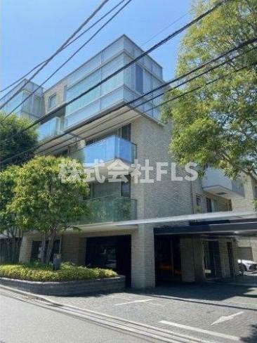 港区南青山５丁目の賃貸マンション