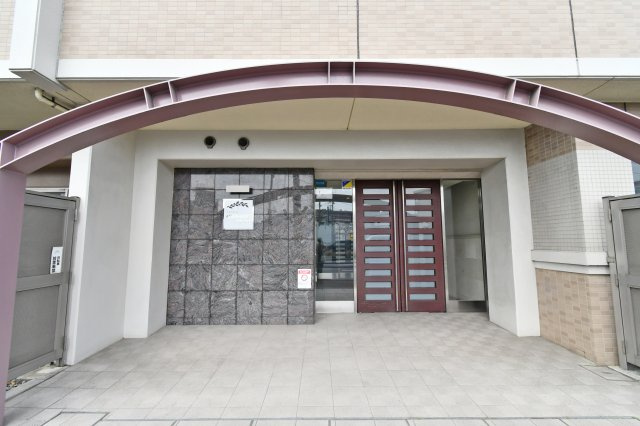 アドグランデ大宮宮原|当社には住宅ローンのスペシャリストもおります。
「お家探し」「住宅ローン」は
私達『NEXTplus（ネクストプラス）』 にお任せ下さい。